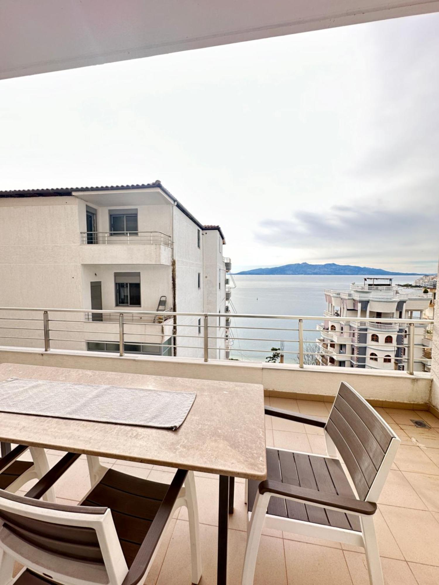 Veranda Sea View Apartment Σαράντα Εξωτερικό φωτογραφία