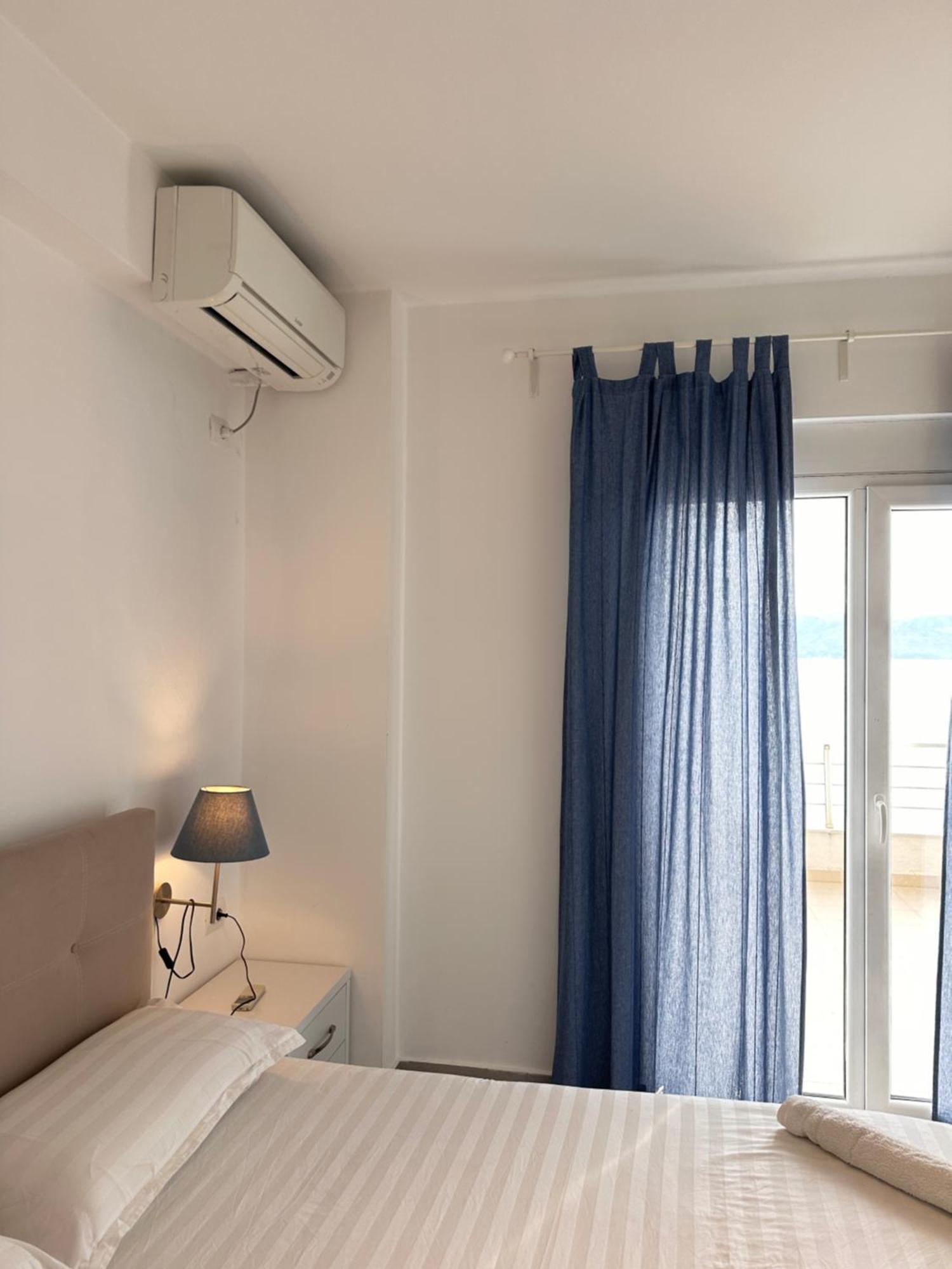 Veranda Sea View Apartment Σαράντα Εξωτερικό φωτογραφία